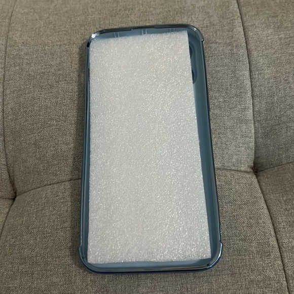 Blue iPhone 14 pro max phone case - Picture 5 of 6